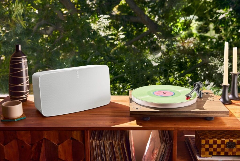 Sonos Five speaker with turntable, installed in Calgary